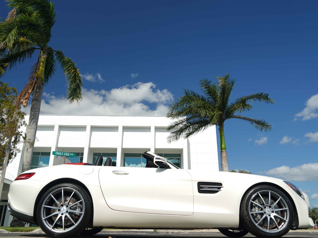 2019 Mercedes-Benz AMG GT   - Photo 18 - Bonita Springs, FL 34134