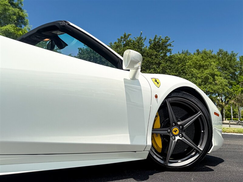 2015 Ferrari 458 Spider - Photo 61 - Bonita Springs, FL 34134