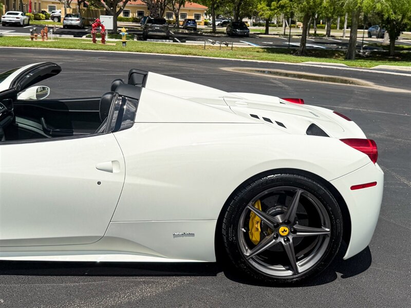 2015 Ferrari 458 Spider - Photo 45 - Bonita Springs, FL 34134