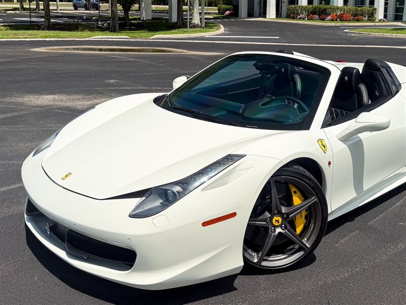 2015 Ferrari 458 Spider - Photo 9 - Bonita Springs, FL 34134