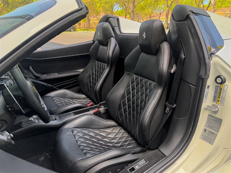 2015 Ferrari 458 Spider - Photo 22 - Bonita Springs, FL 34134