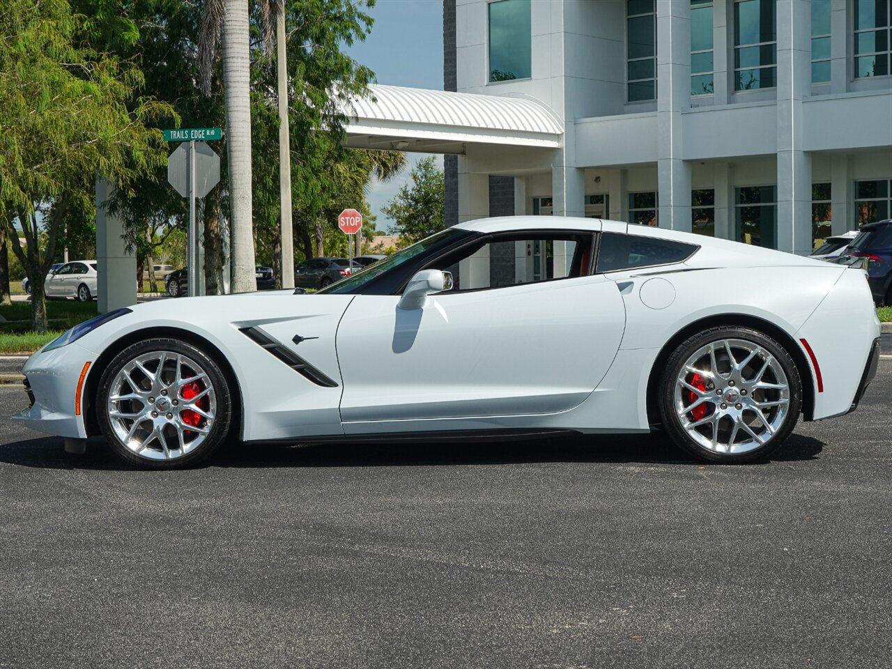 2019 Chevrolet Corvette Stingray   - Photo 18 - Bonita Springs, FL 34134