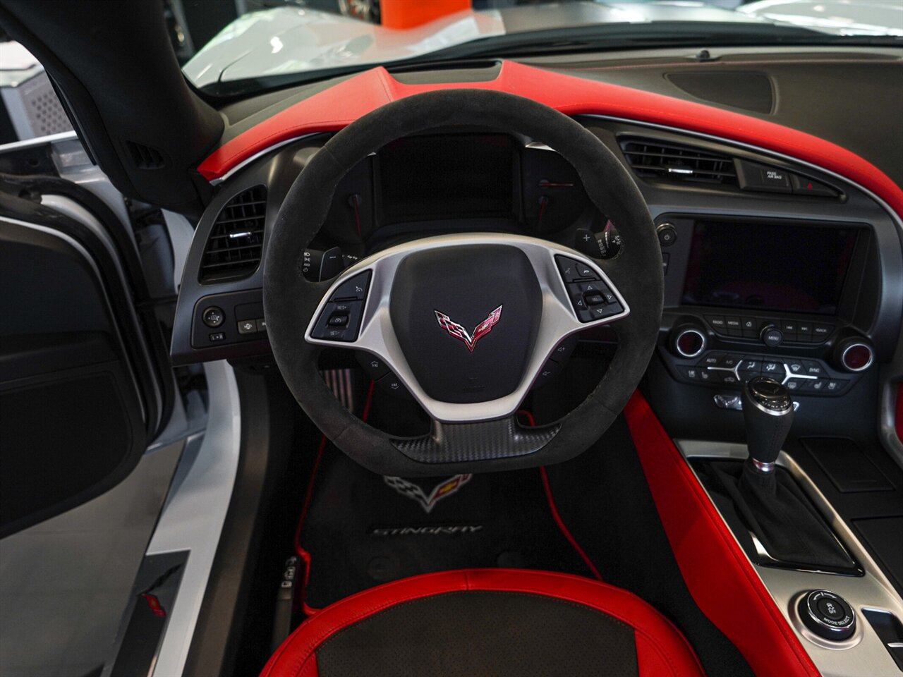 2019 Chevrolet Corvette Stingray   - Photo 46 - Bonita Springs, FL 34134