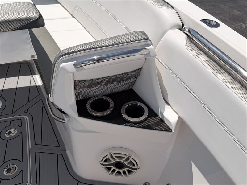 2020 Nor-Tech 390 Sport - Photo 21 - Bonita Springs, FL 34134