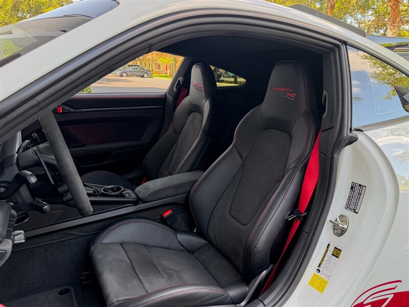 2025 Porsche 911 GT3 RS   - Photo 21 - Bonita Springs, FL 34134
