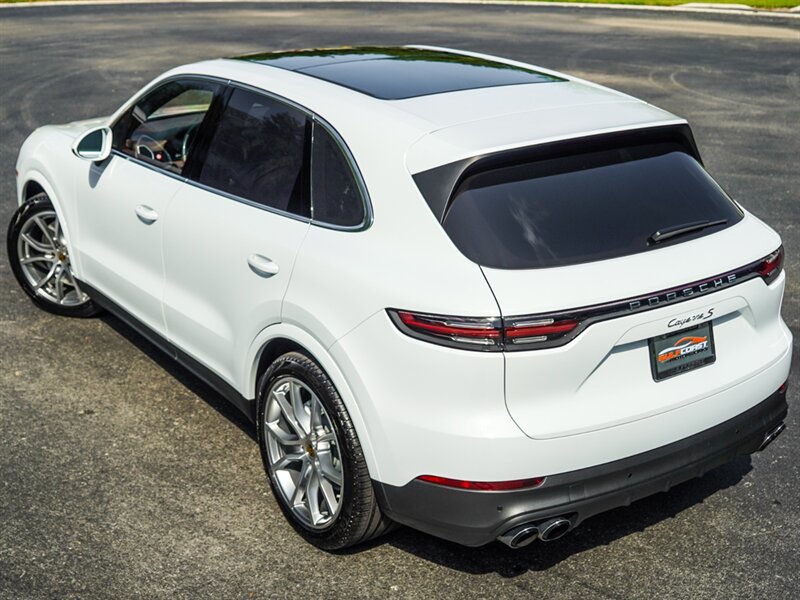 2019 Porsche Cayenne S   - Photo 33 - Bonita Springs, FL 34134