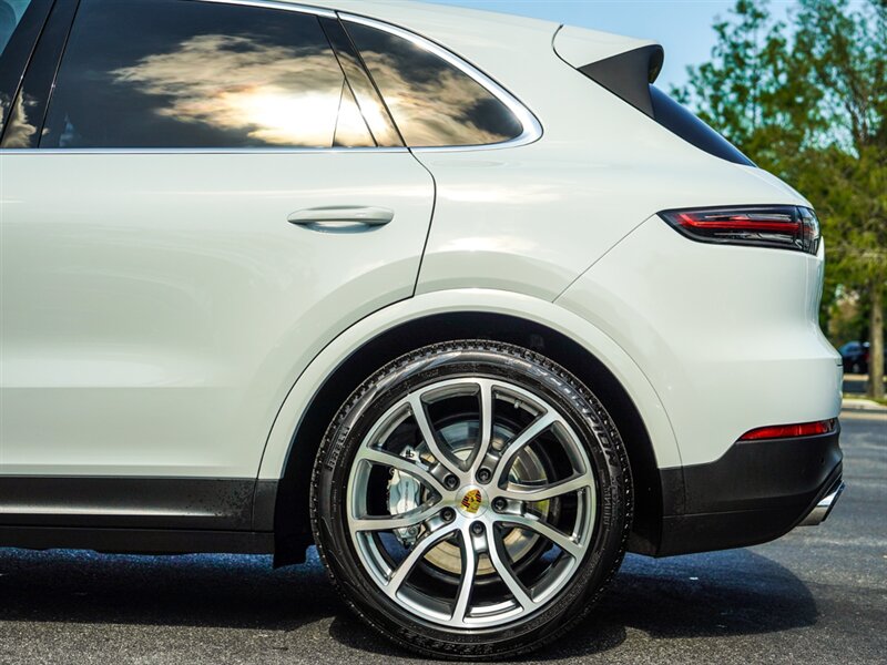 2019 Porsche Cayenne S   - Photo 32 - Bonita Springs, FL 34134