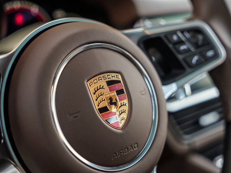 2019 Porsche Cayenne S   - Photo 12 - Bonita Springs, FL 34134