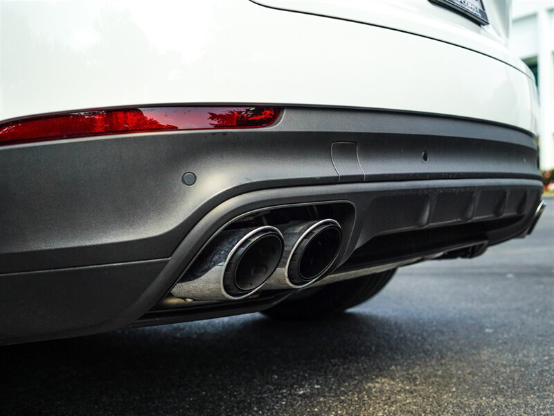 2019 Porsche Cayenne S   - Photo 37 - Bonita Springs, FL 34134