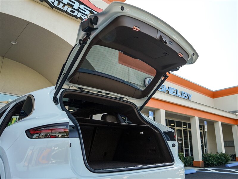 2019 Porsche Cayenne S   - Photo 27 - Bonita Springs, FL 34134