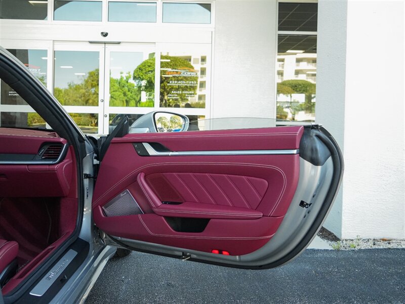 2022 Porsche 911 Turbo S   - Photo 36 - Bonita Springs, FL 34134