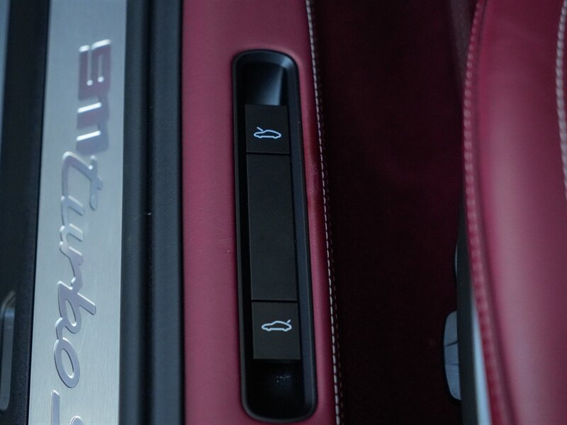 2022 Porsche 911 Turbo S   - Photo 31 - Bonita Springs, FL 34134