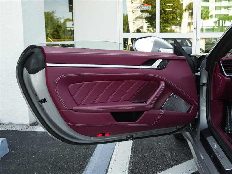 2022 Porsche 911 Turbo S   - Photo 25 - Bonita Springs, FL 34134