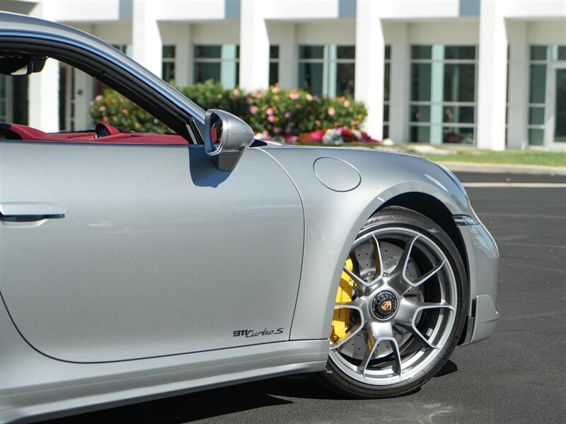 2022 Porsche 911 Turbo S   - Photo 63 - Bonita Springs, FL 34134