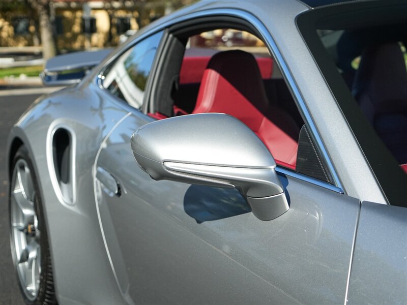 2022 Porsche 911 Turbo S   - Photo 71 - Bonita Springs, FL 34134