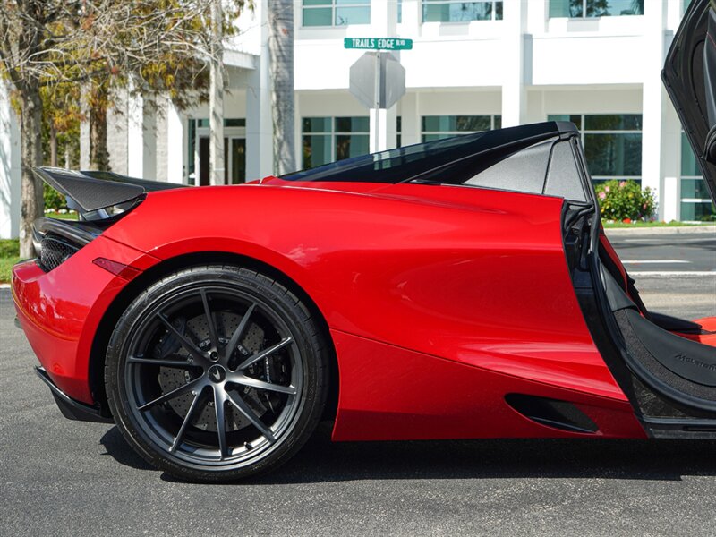2020 McLaren 720S Spider   - Photo 21 - Bonita Springs, FL 34134