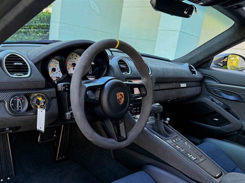 2023 Porsche 718 Cayman GT4 RS - Photo 13 - Bonita Springs, FL 34134