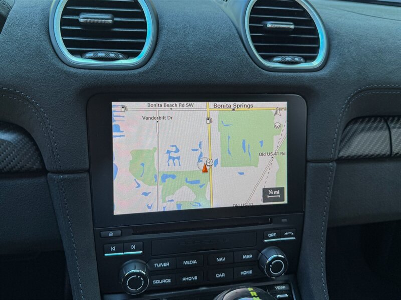 2023 Porsche 718 Cayman GT4 RS - Photo 18 - Bonita Springs, FL 34134