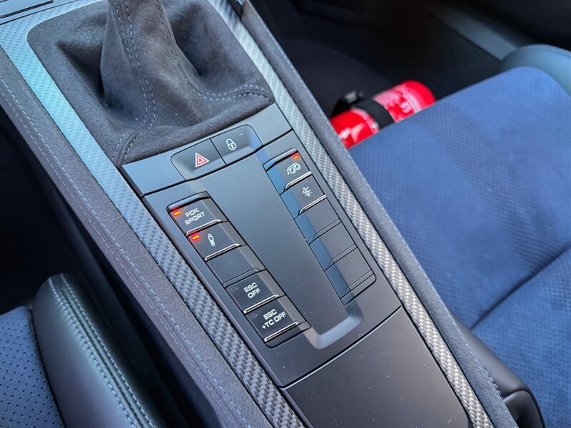 2023 Porsche 718 Cayman GT4 RS - Photo 21 - Bonita Springs, FL 34134