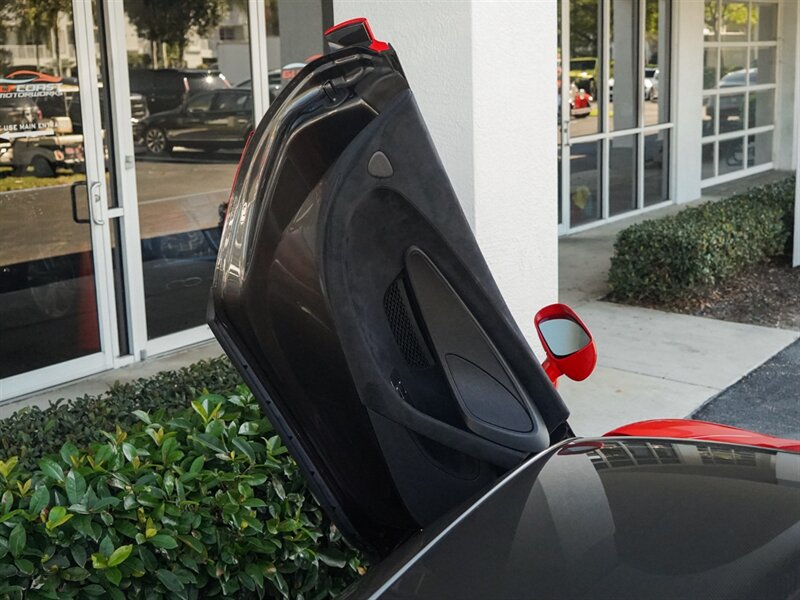 2019 McLaren 600LT - Photo 24 - Bonita Springs, FL 34134