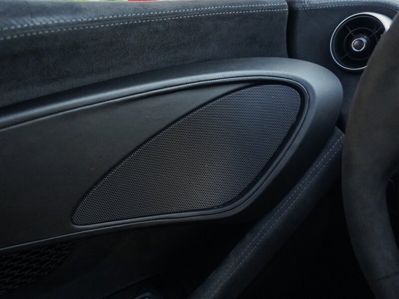 2019 McLaren 600LT - Photo 26 - Bonita Springs, FL 34134