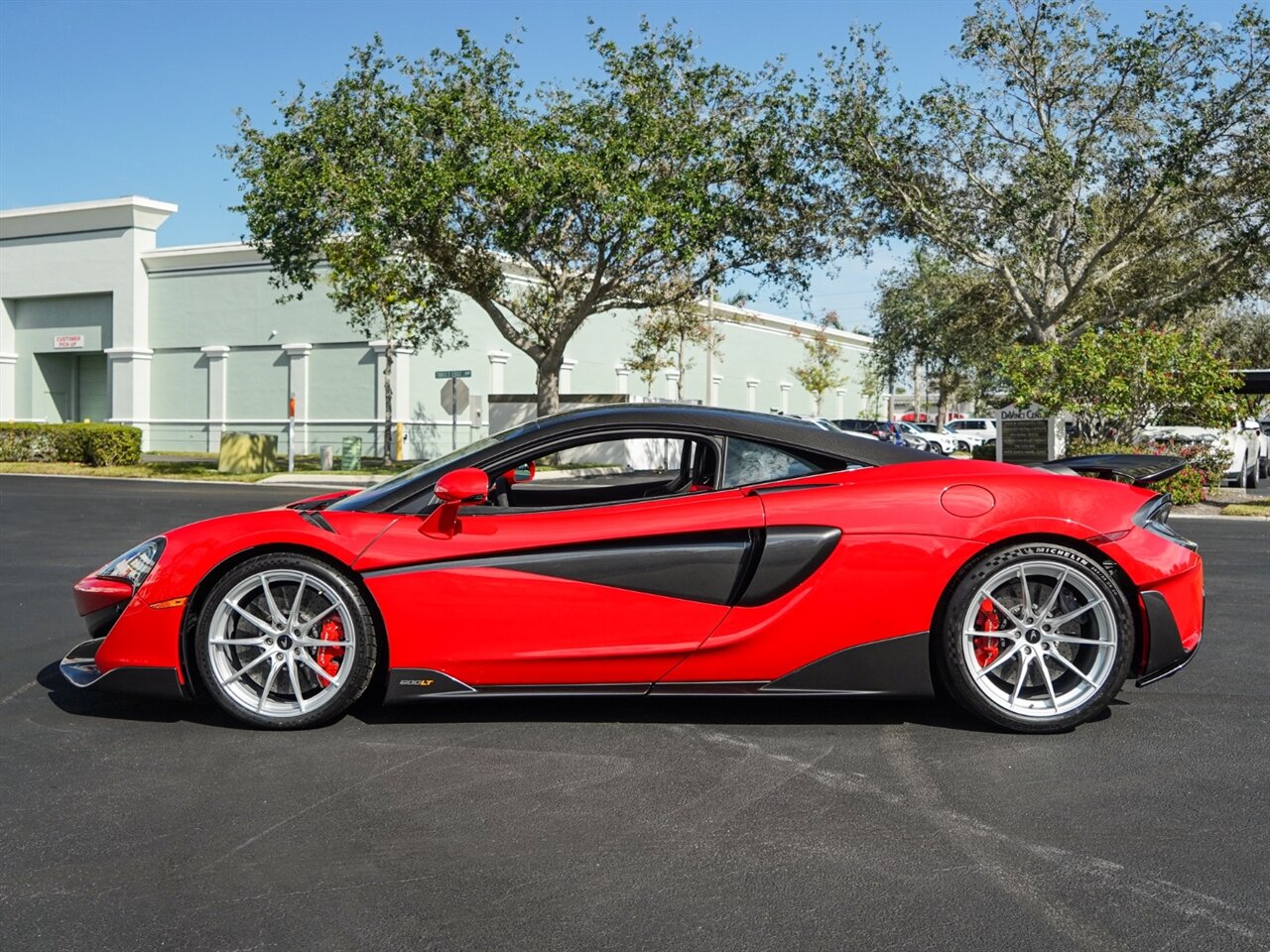 2019 McLaren 600LT   - Photo 35 - Bonita Springs, FL 34134