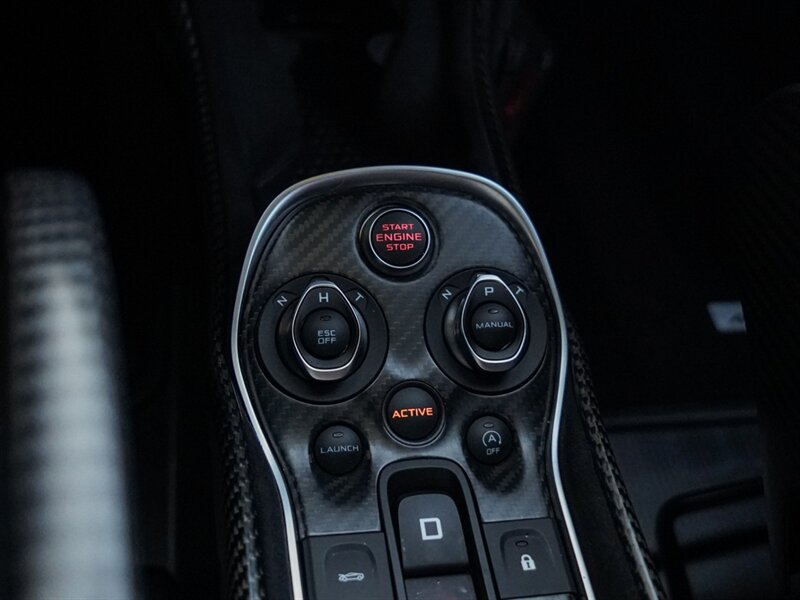 2019 McLaren 600LT - Photo 20 - Bonita Springs, FL 34134