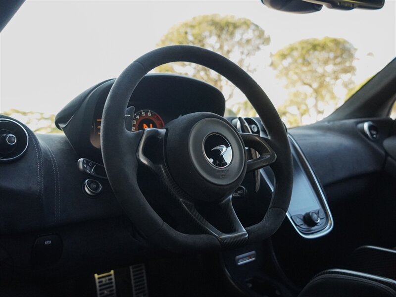 2019 McLaren 600LT - Photo 15 - Bonita Springs, FL 34134