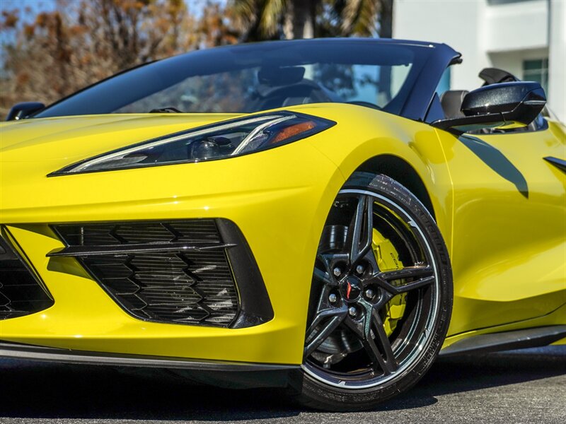 2021 Chevrolet Corvette Stingray   - Photo 3 - Bonita Springs, FL 34134