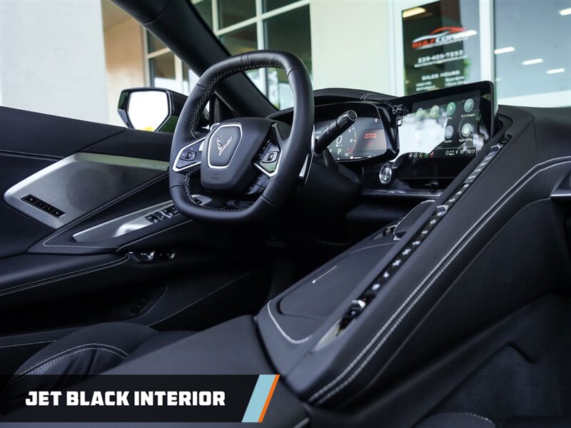 2021 Chevrolet Corvette Stingray - Photo 24 - Bonita Springs, FL 34134