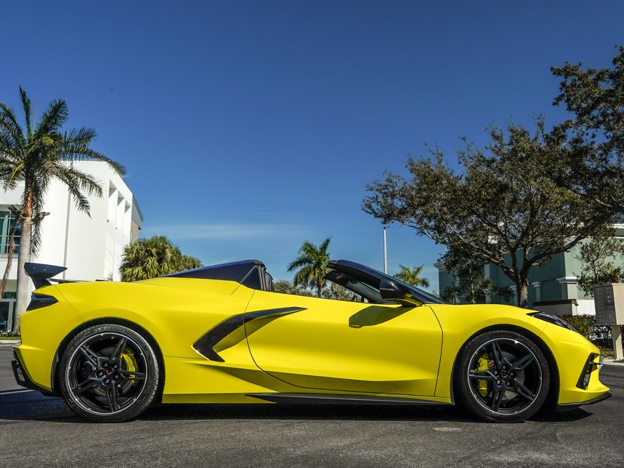 2021 Chevrolet Corvette Stingray   - Photo 40 - Bonita Springs, FL 34134