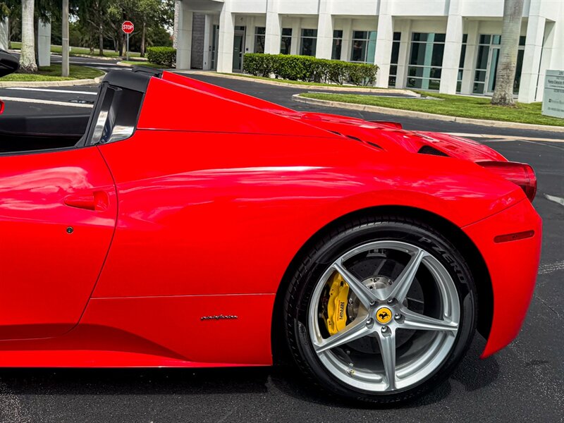 2013 Ferrari 458 Spider - Photo 34 - Bonita Springs, FL 34134