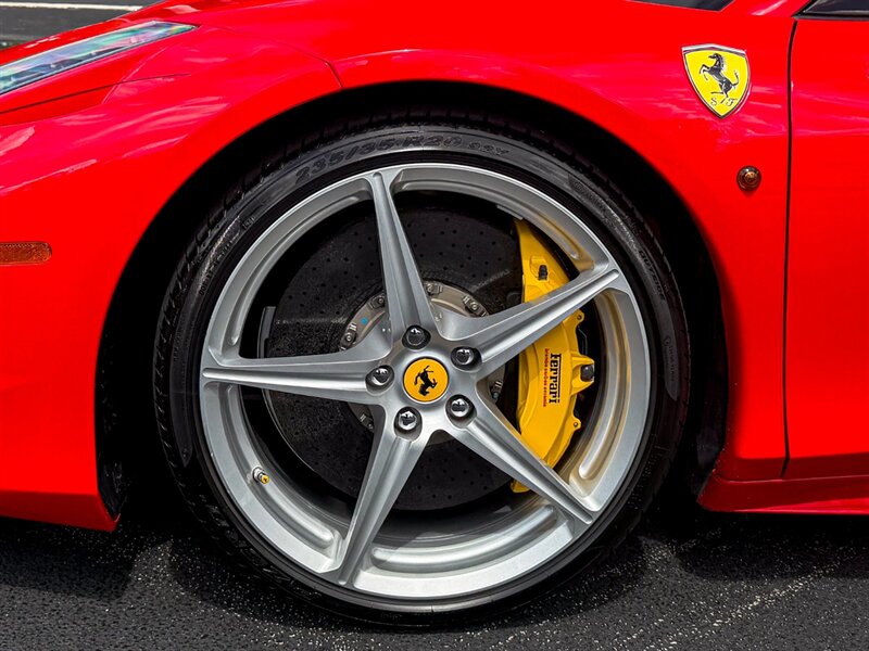 2013 Ferrari 458 Spider - Photo 33 - Bonita Springs, FL 34134