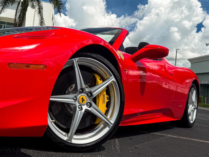 2013 Ferrari 458 Spider - Photo 10 - Bonita Springs, FL 34134