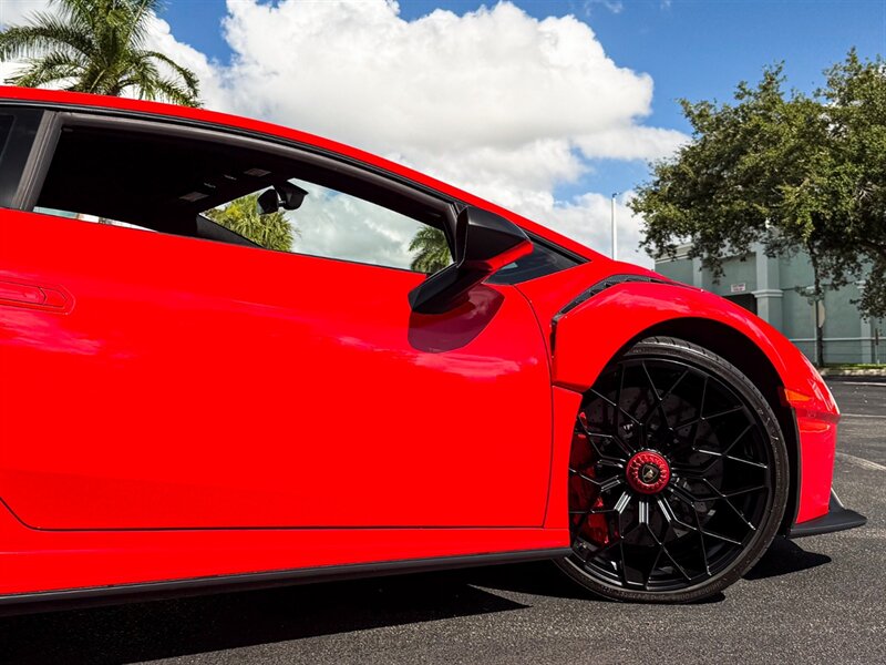 2023 Lamborghini Huracan STO - Photo 57 - Bonita Springs, FL 34134