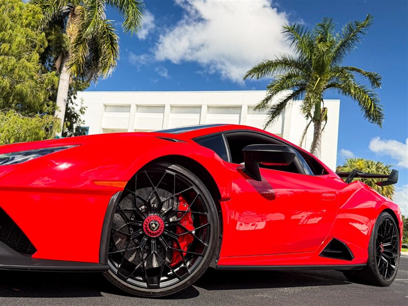 2023 Lamborghini Huracan STO - Photo 10 - Bonita Springs, FL 34134