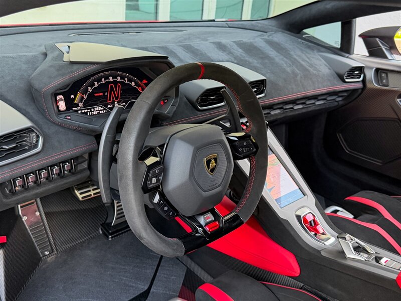 2023 Lamborghini Huracan STO - Photo 26 - Bonita Springs, FL 34134