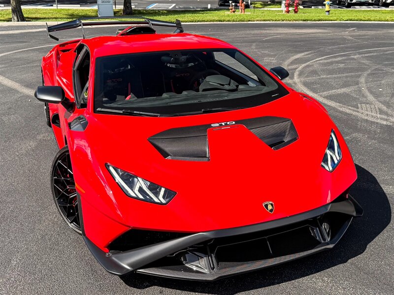 2023 Lamborghini Huracan STO - Photo 66 - Bonita Springs, FL 34134