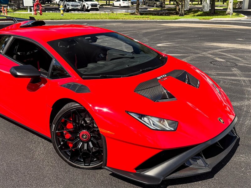 2023 Lamborghini Huracan STO - Photo 63 - Bonita Springs, FL 34134