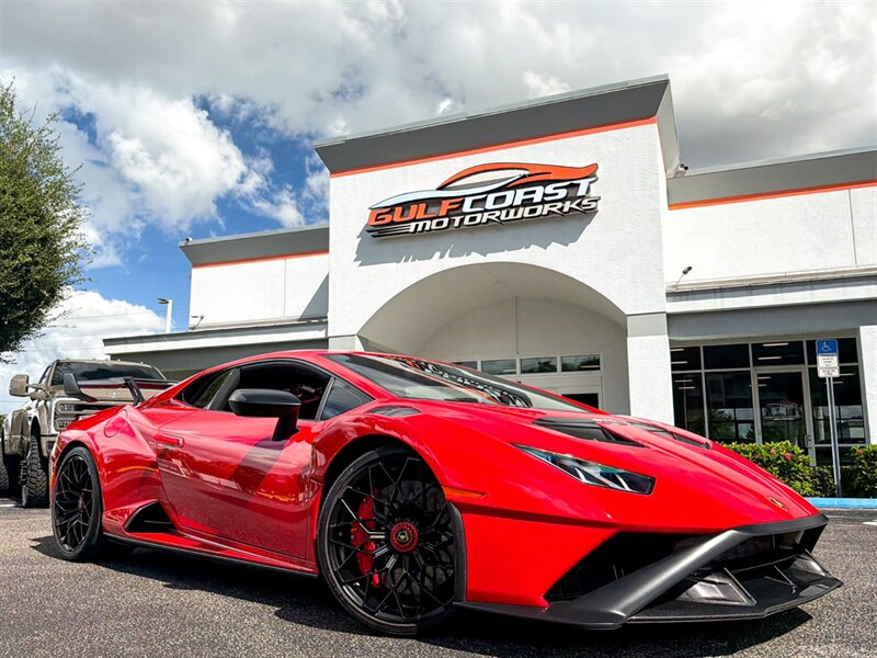 2023 Lamborghini Huracan STO - Photo 1 - Bonita Springs, FL 34134