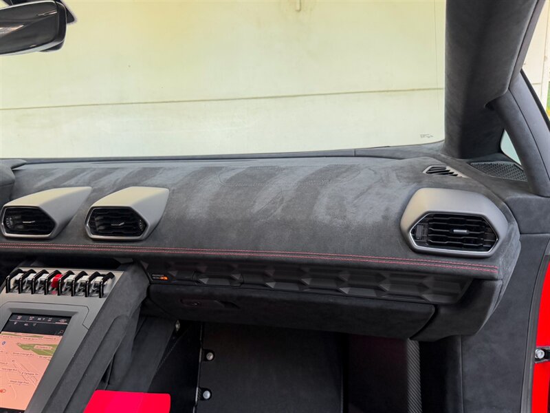 2023 Lamborghini Huracan STO - Photo 32 - Bonita Springs, FL 34134
