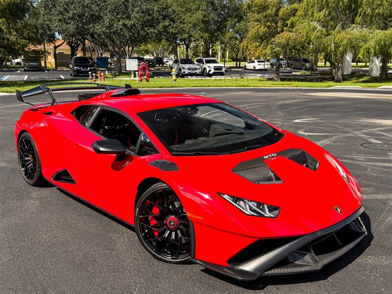 2023 Lamborghini Huracan STO - Photo 62 - Bonita Springs, FL 34134