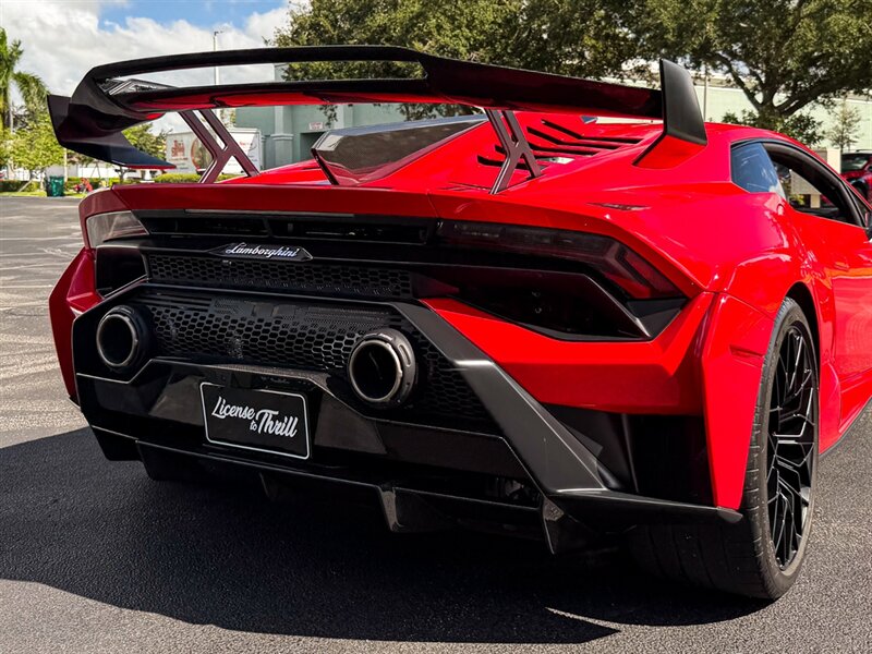 2023 Lamborghini Huracan STO - Photo 54 - Bonita Springs, FL 34134