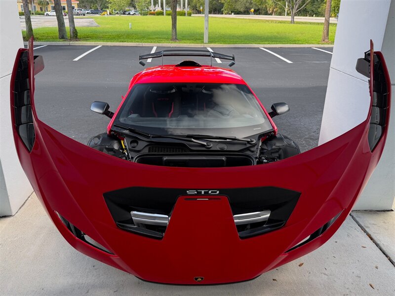 2023 Lamborghini Huracan STO - Photo 36 - Bonita Springs, FL 34134