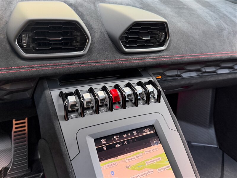 2023 Lamborghini Huracan STO - Photo 15 - Bonita Springs, FL 34134
