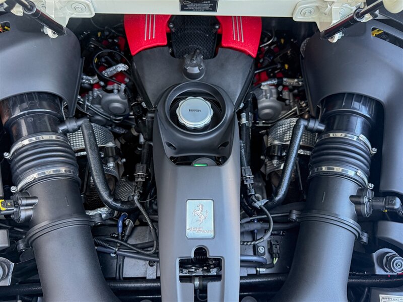 2018 Ferrari 488 Spider   - Photo 39 - Bonita Springs, FL 34134