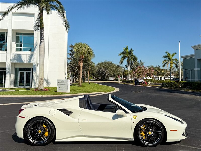 2018 Ferrari 488 Spider   - Photo 65 - Bonita Springs, FL 34134