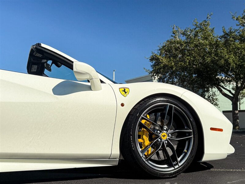 2018 Ferrari 488 Spider   - Photo 66 - Bonita Springs, FL 34134