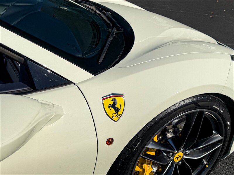 2018 Ferrari 488 Spider   - Photo 70 - Bonita Springs, FL 34134