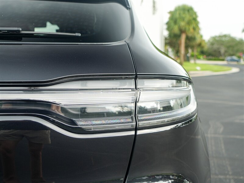 2023 Porsche Macan   - Photo 56 - Bonita Springs, FL 34134